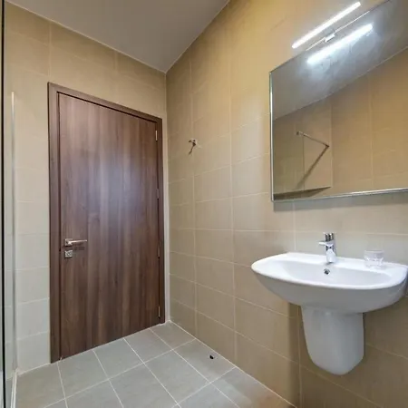 Brand-new Stylish Seaside Escape In Qawra, Steps From The Sea San Pawl il-Baħar