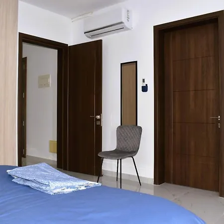 Brand-new Stylish Seaside Escape In Qawra, Steps From The Sea